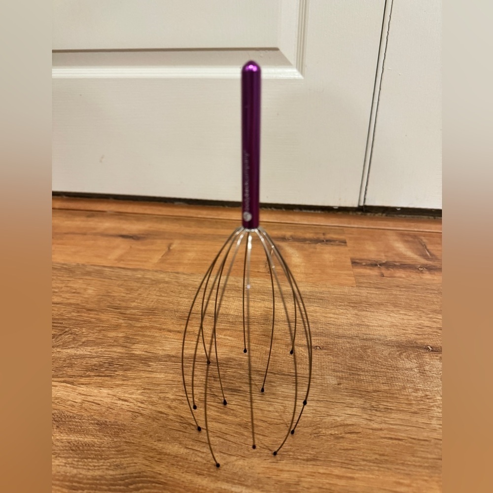 BodybackCompany purple scalp messager​​​​​​